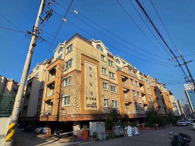 인천광역시 서구 왕길동 675-4 양지마을타운하우스 제101동 제3충 제305호 도시형생활주택