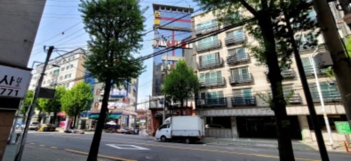 인천광역시 미추홀구 석바위로101번길 2 외 2 필지