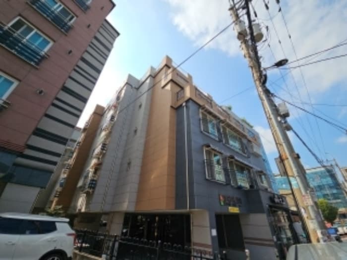 인천광역시 부평구 주부토로262번길 10, 4층401호 (갈산동,라움아트빌)