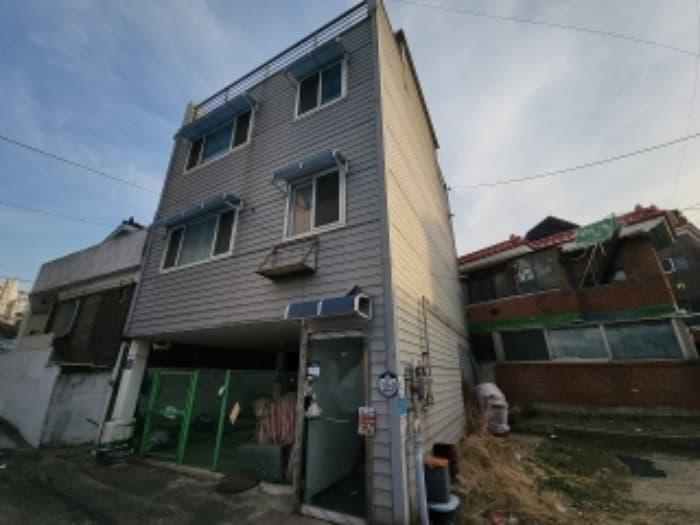 인천광역시 미추홀구 토금북로57번길 13-3 외 1 필지
