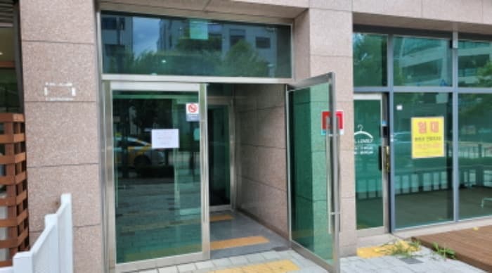 경기도 김포시 김포한강8로 127, 에이동 1층111호 (마산동,한강동일스위트더파크뷰2단지근린생활시설)