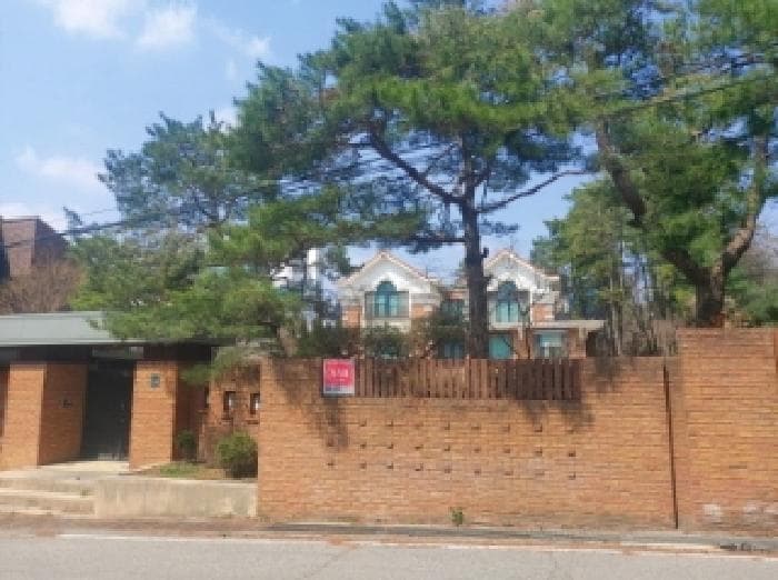 경기도 용인시 기흥구 고매동 261-8 외 1개 동