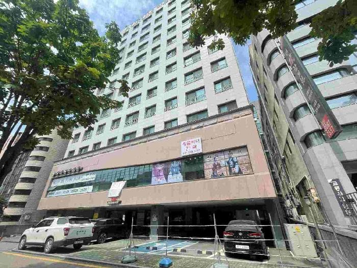 경기도 수원시 팔달구 인계동 953-2  9층903호