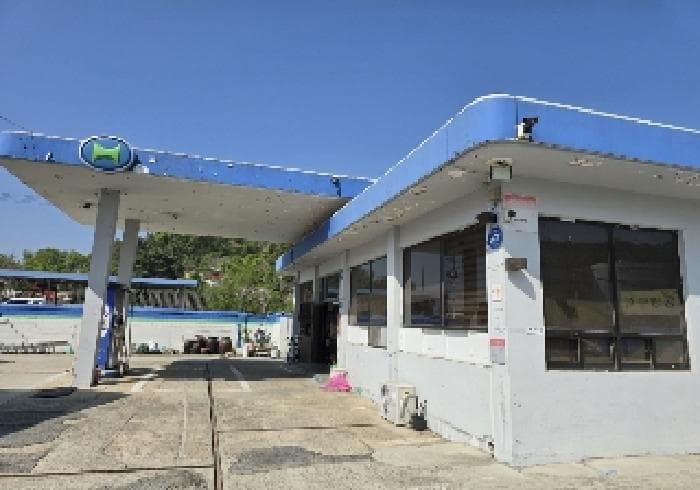 충청북도 충주시 금릉동 184-6 외 3 필지 외 1개 동