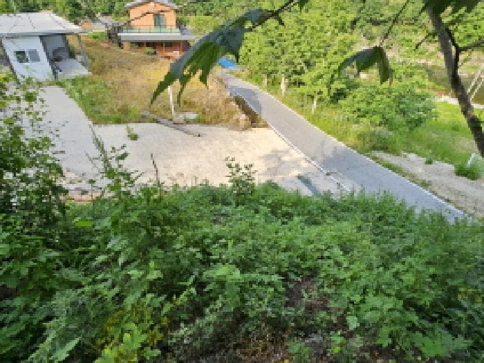 충청북도 충주시 산척면 석천리 93-4