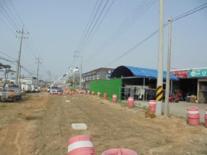 충청남도 부여군 규암면 반산리 262-5 외 5 필지 외 1개 동
