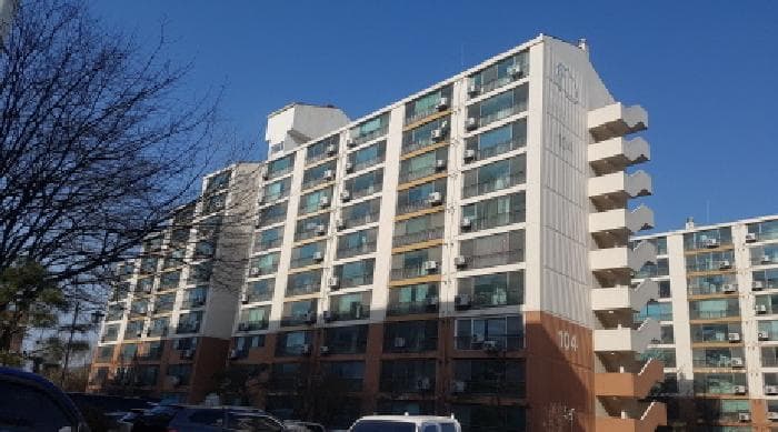 충청남도 천안시 동남구 목천읍 삼성리 9-12 원앙마을부영아파트 104동 7층705호