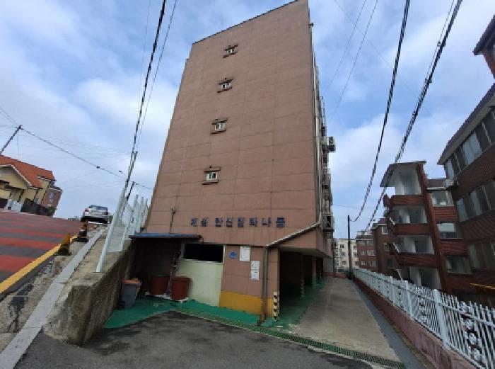 충청남도 당진시 읍내동 304-139  4층402호