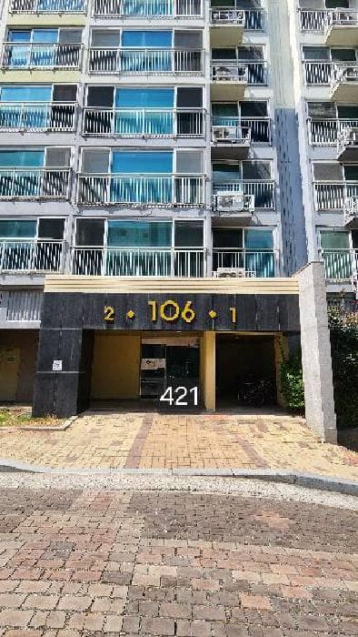 부산광역시 남구 용당동 599-1 신대연코오롱하늘채아파트 106동 2층201호