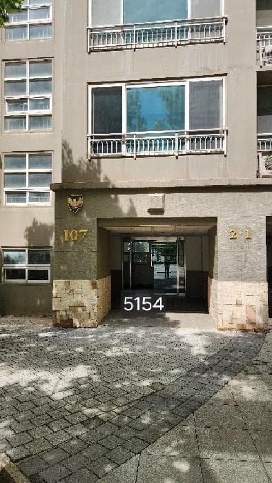 부산광역시 해운대구 반여동 1619 센텀롯데캐슬아파트 107동 24층2402호
