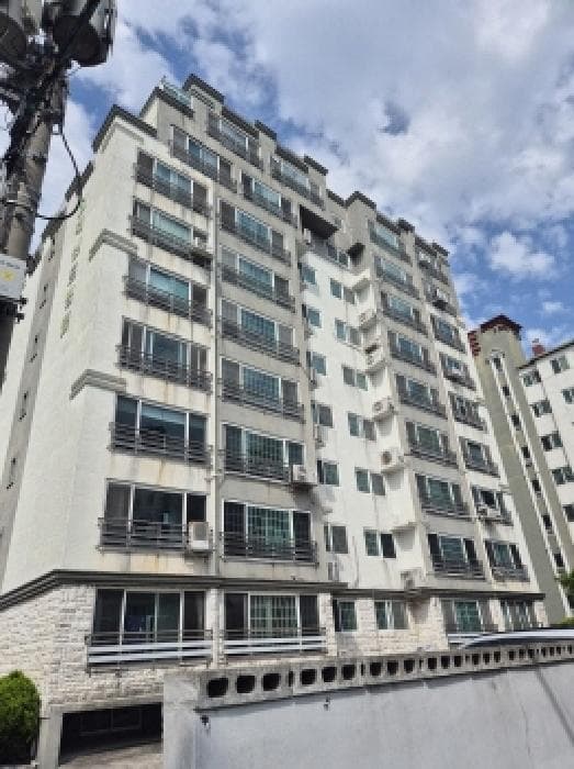 울산광역시 중구 성안동 490-3 대신드림빌  8층801호