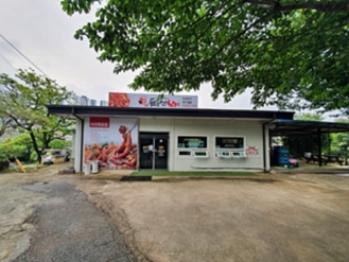 경상남도 창원시 진해구 천자로373번길 23-5 외 3 필지