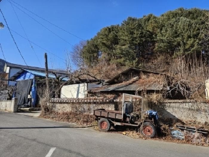 경상남도 산청군 시천면 남명로137번길 14